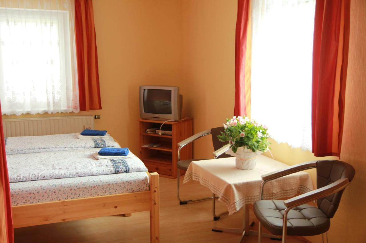 Ferienwohnung Im Herzen Des Nationalparks Hohnstein Buitenkant foto